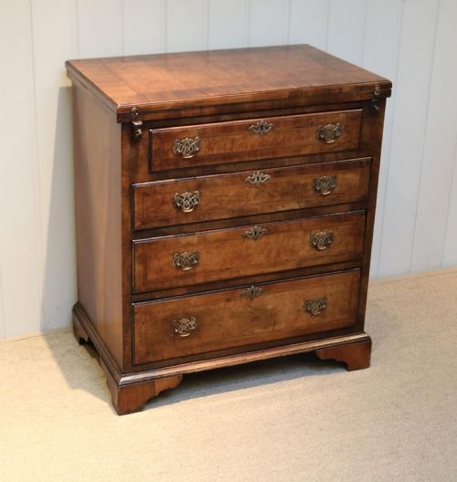 Small Proportioned Walnut Batchelors Chest