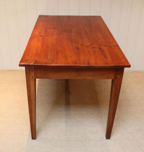 SMALL PROPORTIONED FRENCH PROVINCIAL CHERRY WOOD TABLE - ADDITIONAL PHOTO 7