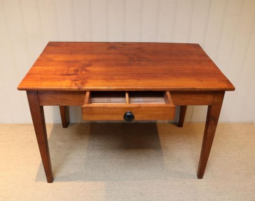 SMALL PROPORTIONED FRENCH PROVINCIAL CHERRY WOOD TABLE - ADDITIONAL PHOTO 8