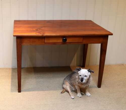 SMALL PROPORTIONED FRENCH PROVINCIAL CHERRY WOOD TABLE - ADDITIONAL PHOTO 9