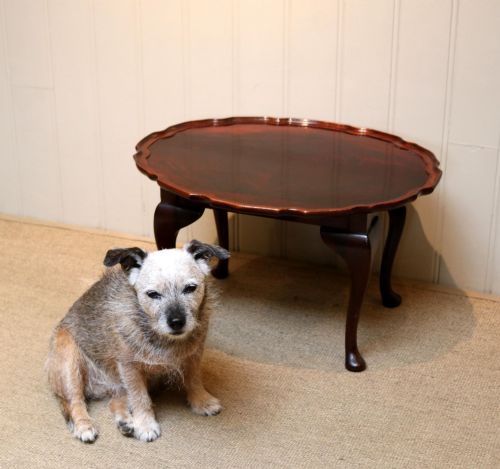 LOW MAHOGANY OVAL TABLE - ADDITIONAL PHOTO 1