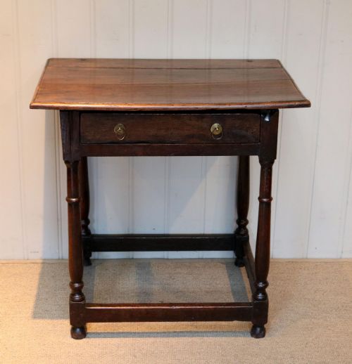 Early Georgian Oak Table