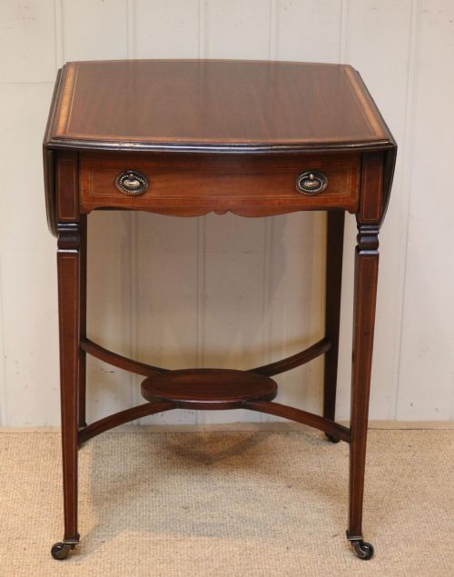 Edwardian Pembroke Table