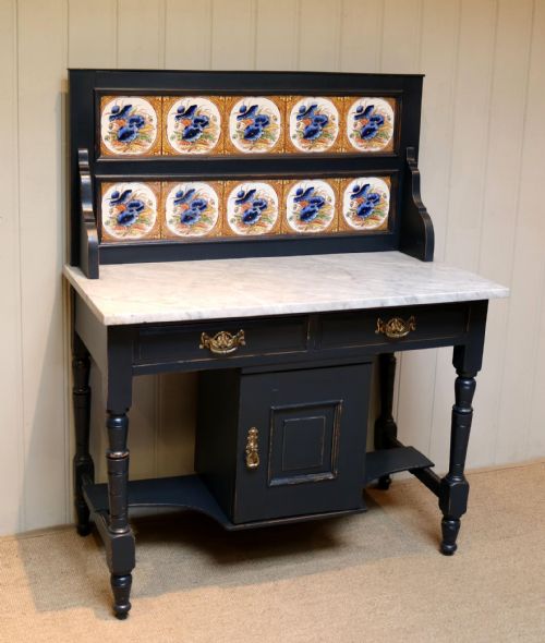 PAINTED PINE WASH STAND - ADDITIONAL PHOTO 1