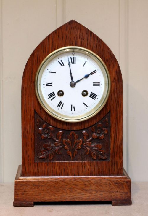 Solid Oak Lancet Top Mantel Clock
