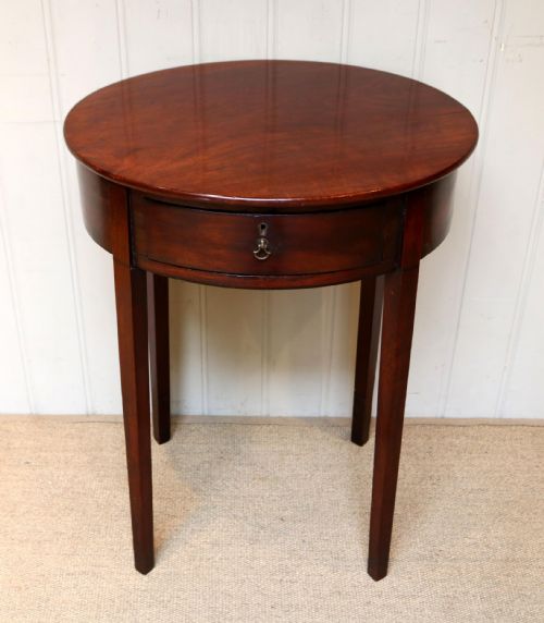 Early 19th Century Mahogany Side Table