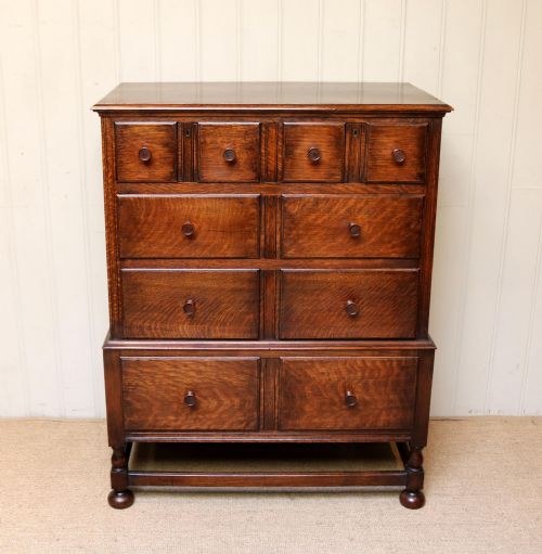 Solid Oak Chest of Drawers