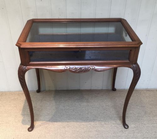 Edwardian Mahogany Bijouterie Table