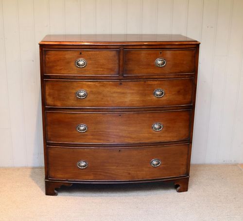 Victorian Mahogany Bow Front Chest of Drawers