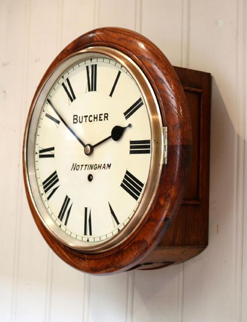 fig 1. Oak 12' Dial Clock