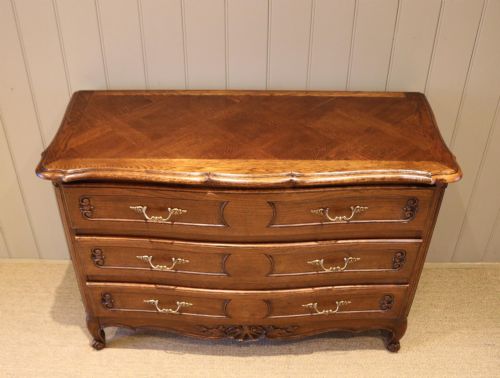 FRENCH OAK CHEST OF DRAWERS - ADDITIONAL PHOTO 1