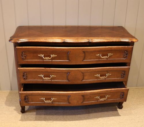 FRENCH OAK CHEST OF DRAWERS - ADDITIONAL PHOTO 7