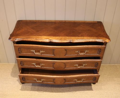 FRENCH OAK CHEST OF DRAWERS - ADDITIONAL PHOTO 8
