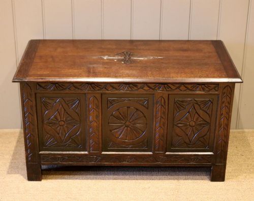 Oak Coffer