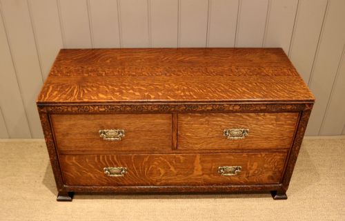 Low Oak Chest of Drawers