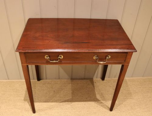 Georgian Mahogany Side Table