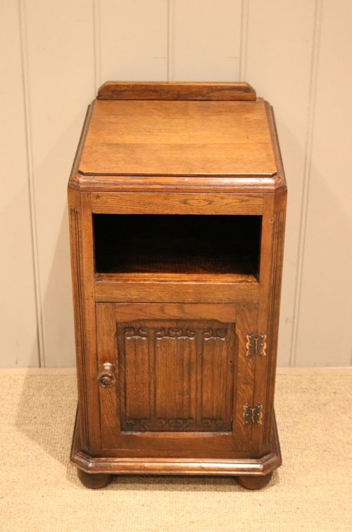 Single Oak Bedside Cabinet