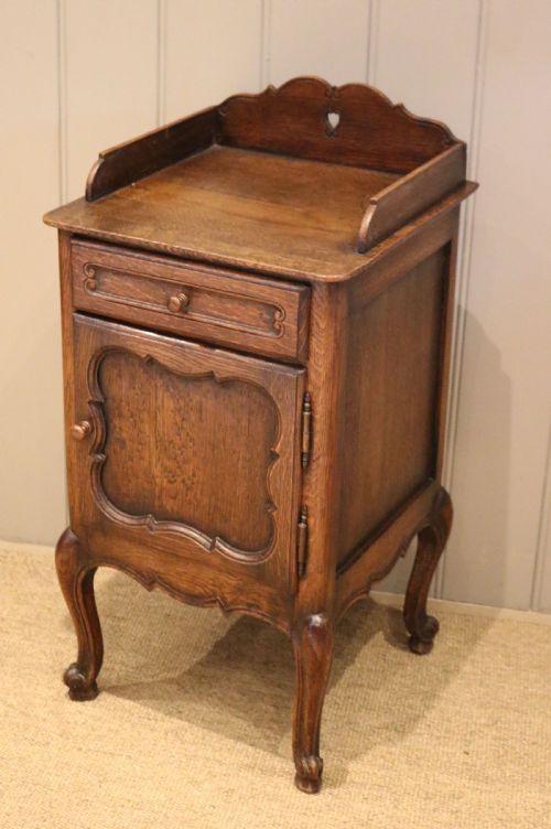 SOLID OAK BEDSIDE CABINET - ADDITIONAL PHOTO 6