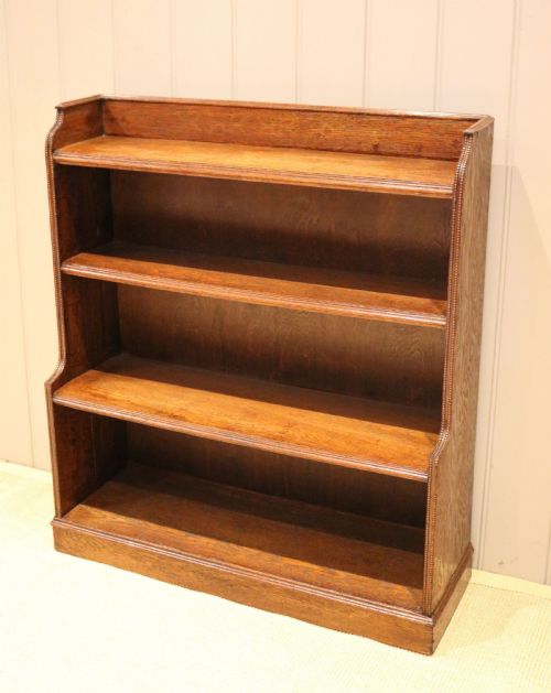 fig 1. Oak Open Graduated Bookcase