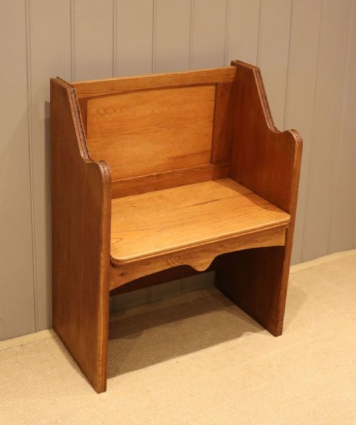 Small Light Oak Pew