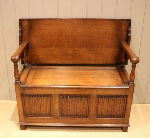 fig 1. Solid Oak Monks Bench