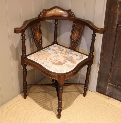 Edwardian Mahogany Corner Chair