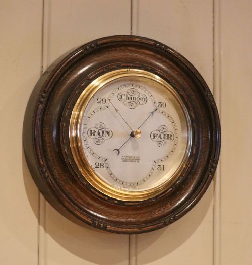 Oak Circular Aneroid Barometer