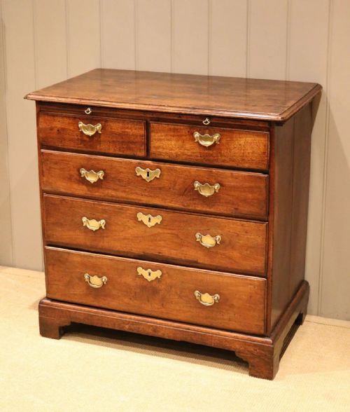 Small Rustic Georgain Mahogany Chest of Drawers