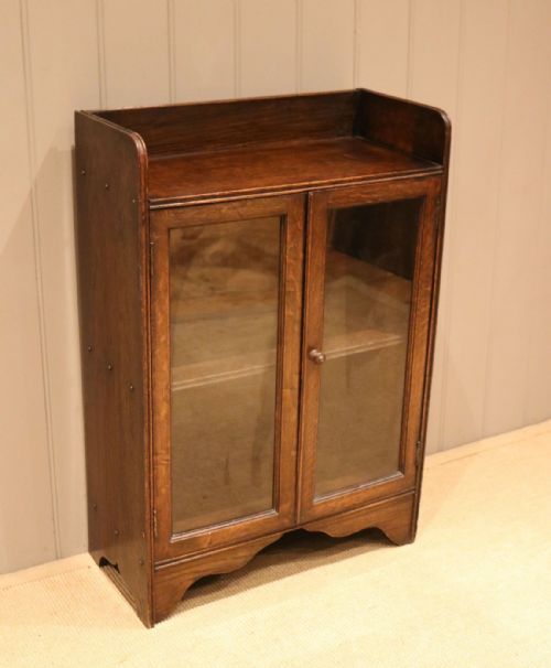 fig 1. Small Oak Glazed Bookcase