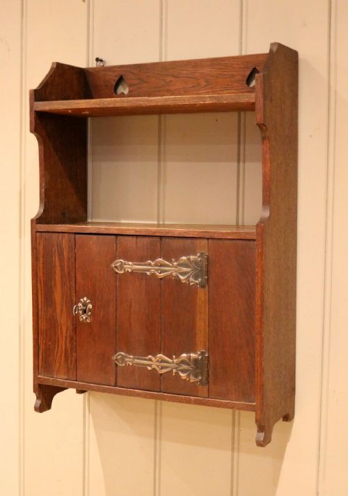 Arts & Crafts Oak Wall Cabinet