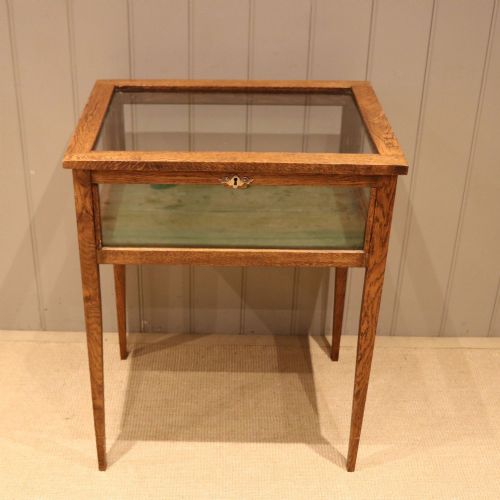 Oak Display Table