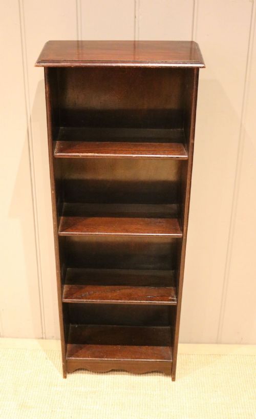 fig 1. Small Proportioned Oak Open Bookcase