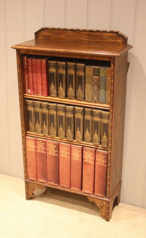 Small Proportioned Oak Open Bookcase