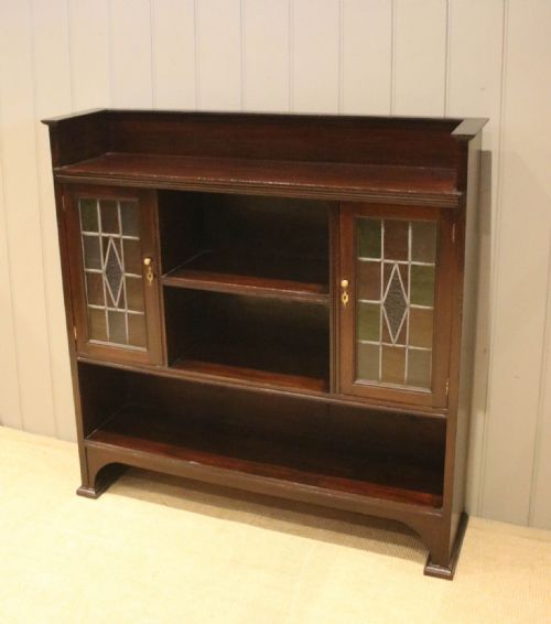 fig 1. Edwardian Mahogany Cabinet Bookcase