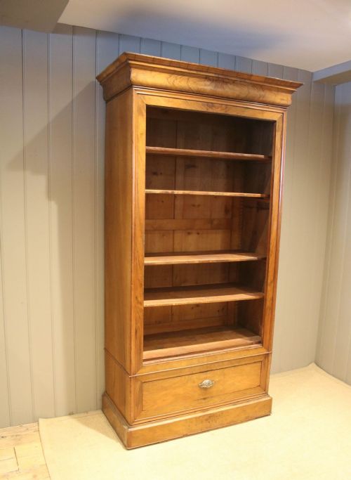 fig 1. Substantial Walnut Open Bookcase