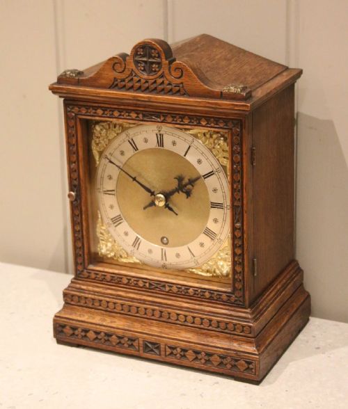 Oak Mantel Clock