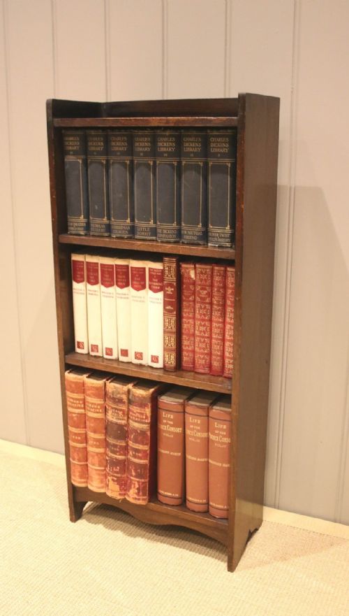 Small Proportioned Oak Open Bookcase