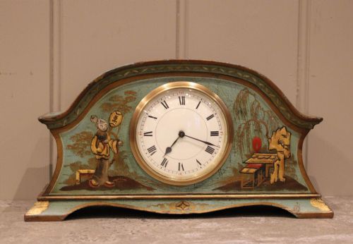 Attractive Chinoiserie Mantel Clock
