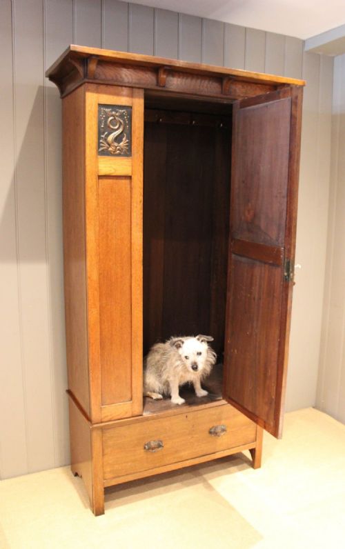 fig 1. Arts & Crafts Oak Wardrobe