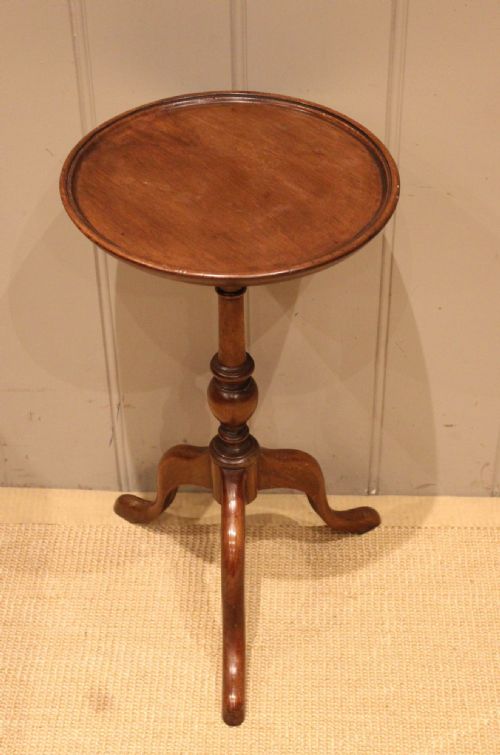 Light Mahogany Wine Table