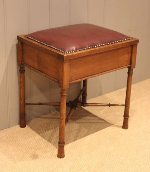 fig 1. Arts & Crafts Ash Piano Stool