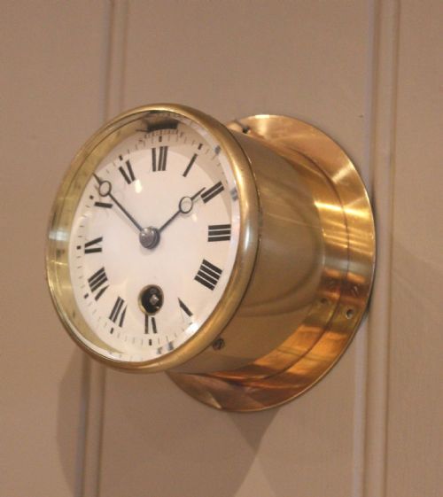 fig 1. Small Proportioned Brass Ships Clock