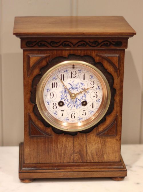 Aesthetic Style Olive Wood Mantel Clock