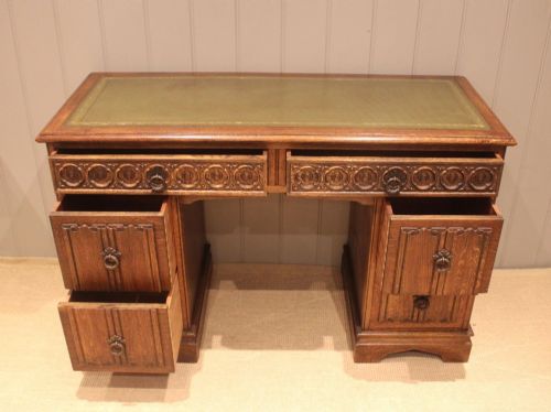 fig 1. Oak Pedestal Desk