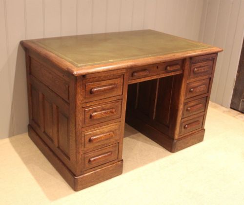 Substantial Oak Pedestal Desk