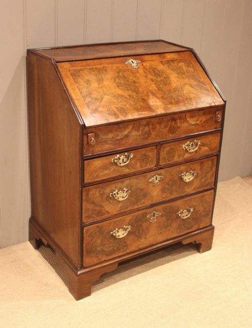 MID 19TH CENTURY WALNUT MIRROR - ADDITIONAL PHOTO 5