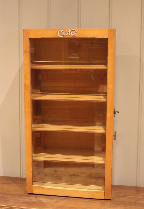 CASH'S BEECH COUNTER DISPLAY CASE - ADDITIONAL PHOTO 2