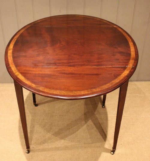 fig 1. Early 19th Century Mahogany Pembroke Table