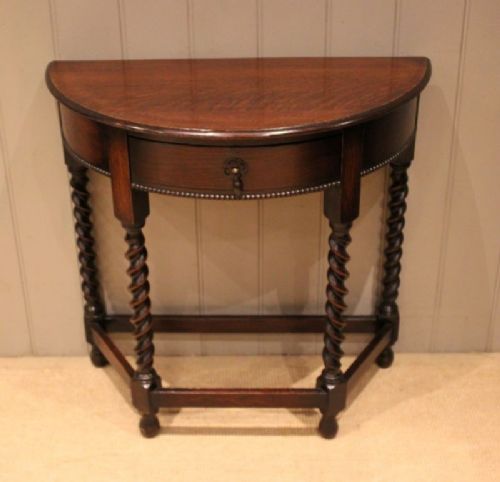 Oak Demi Lune Side Table 