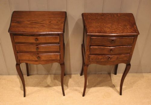 Pair of Oak Bedside Cabinets